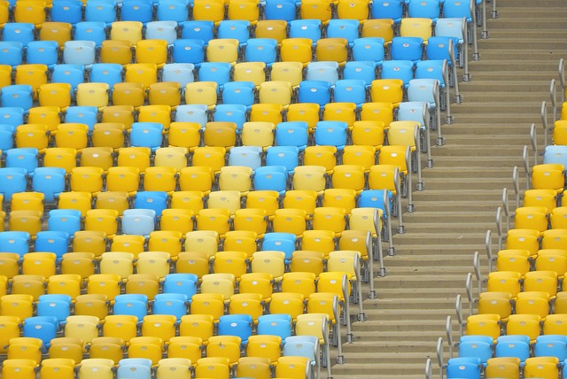 大批年轻消 大批年轻消